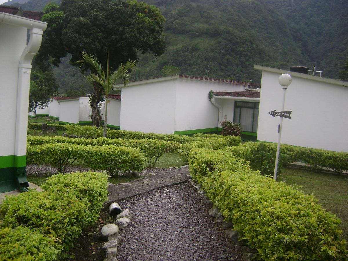 Servituristicos La Esmeralda Hotel Santa Maria Exterior photo
